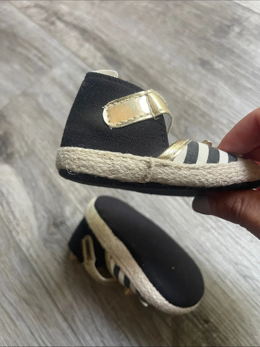 Gold-Accent Black & White Striped baby shoe 3-6 months